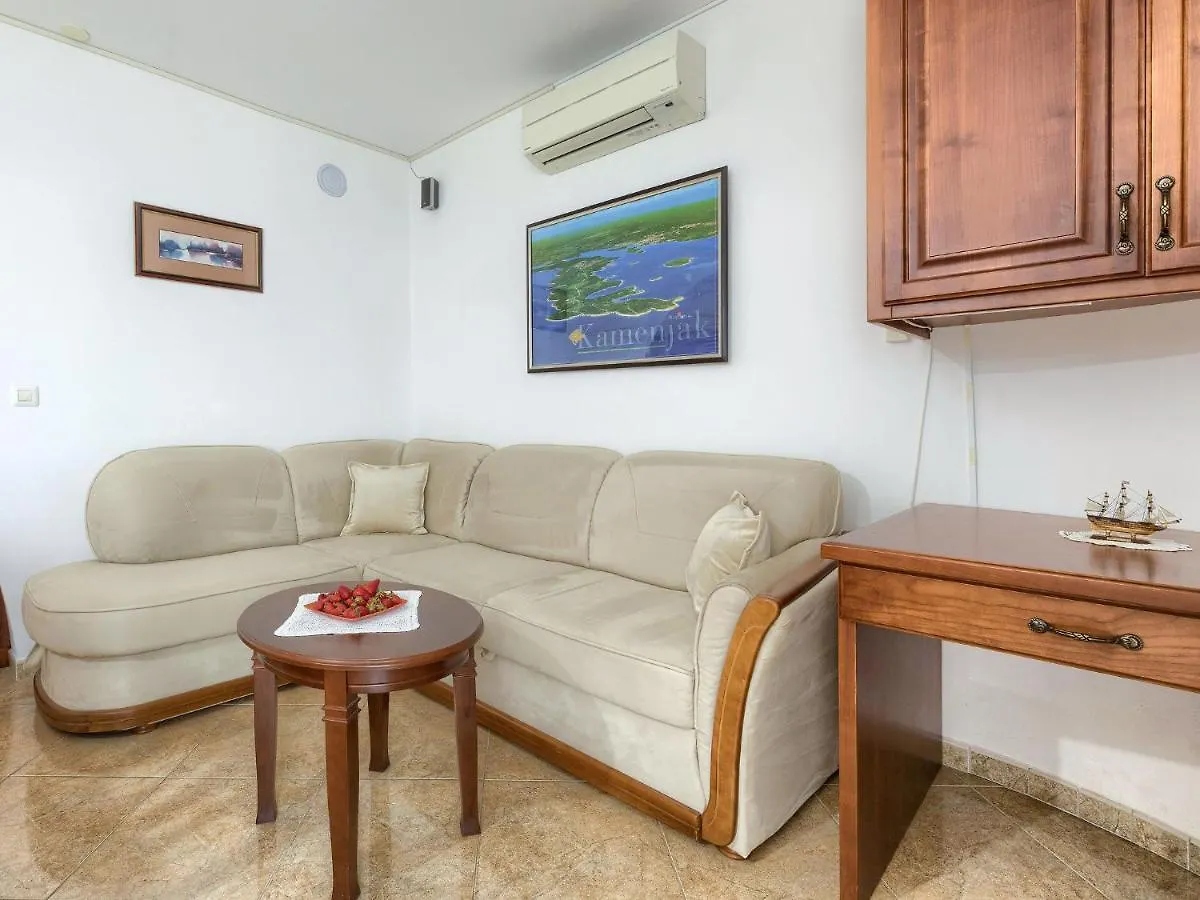 Apartment Matej By Interhome Pula 0*,