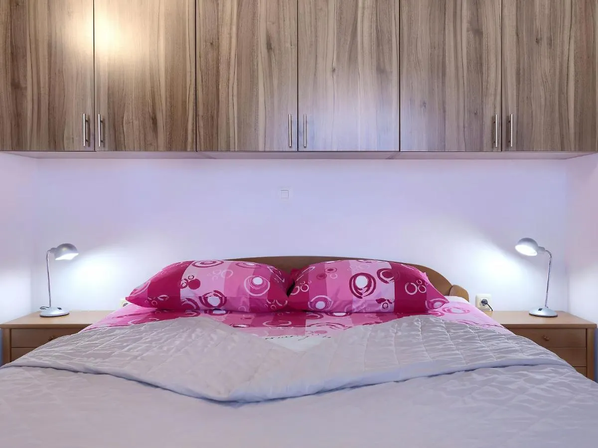 Apartment Matej By Interhome Pula